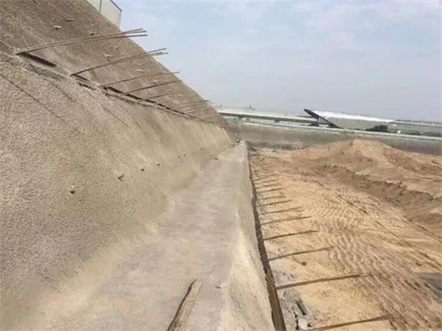 清江浦河道边坡加固